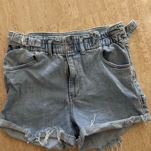 Guess distressed Denim Blue Women's jean Shorts with adjustable belt